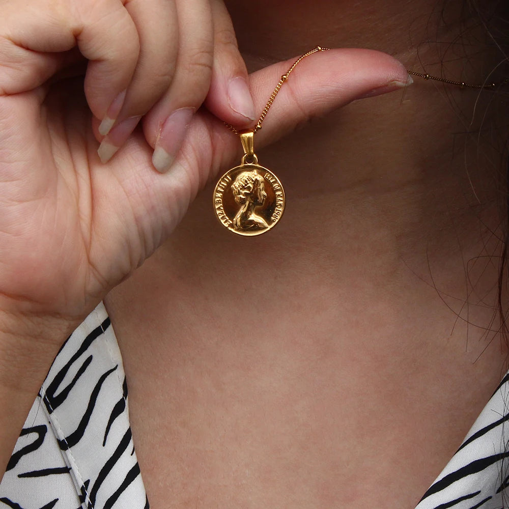 Elizabeth Necklace