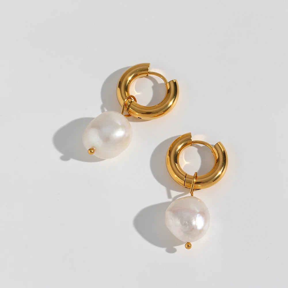 Pearl Lucia Earrings