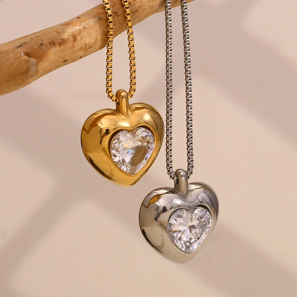 Heart Sara Necklace