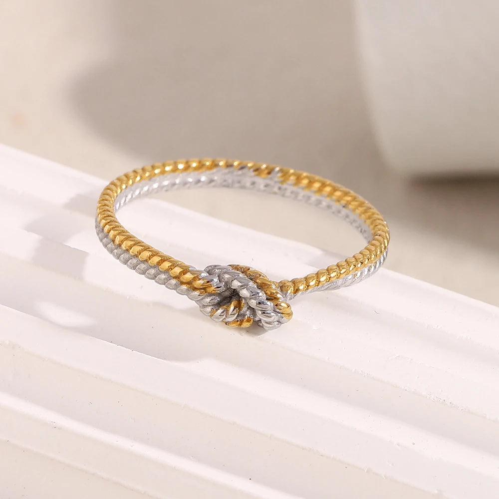 Bague Twist Noa