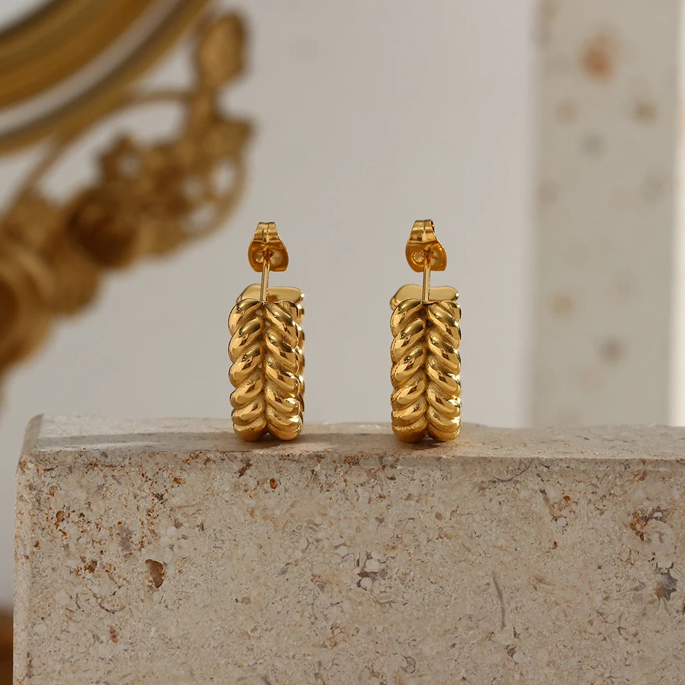 Romy earrings