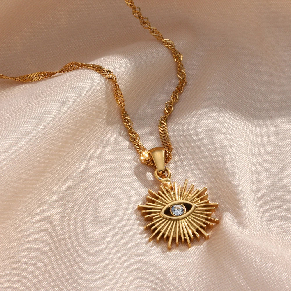 Solene Necklace