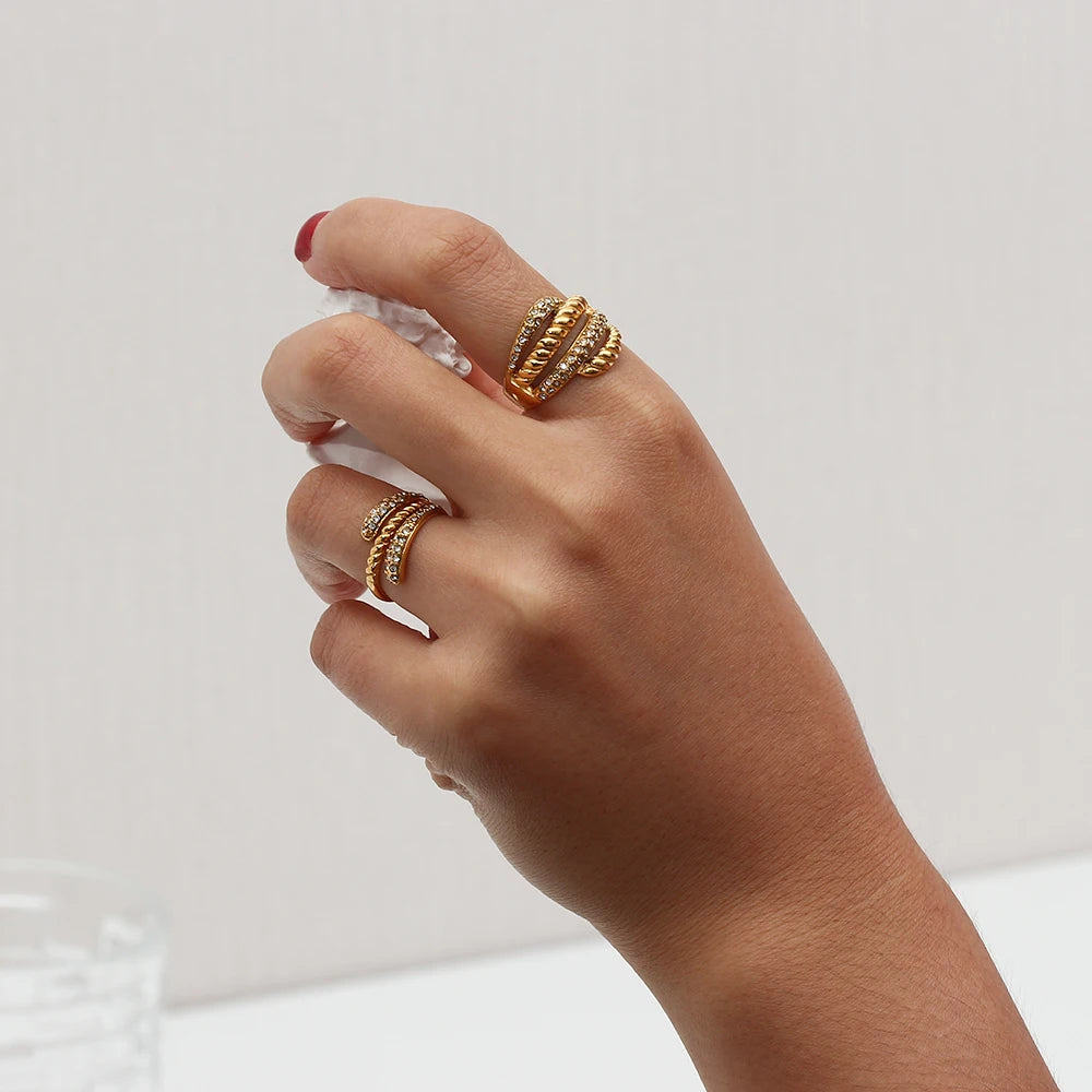 Shanna Twist Ring