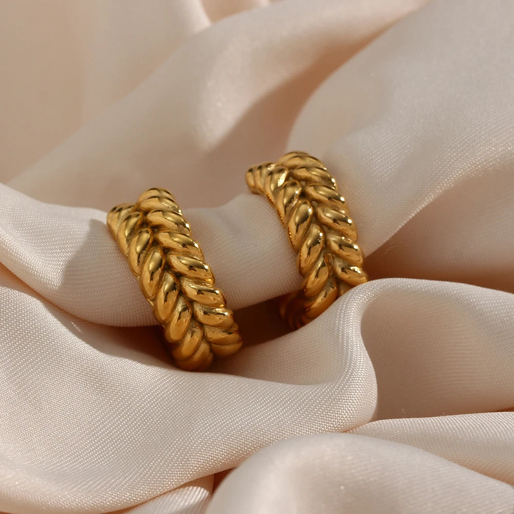 Romy earrings