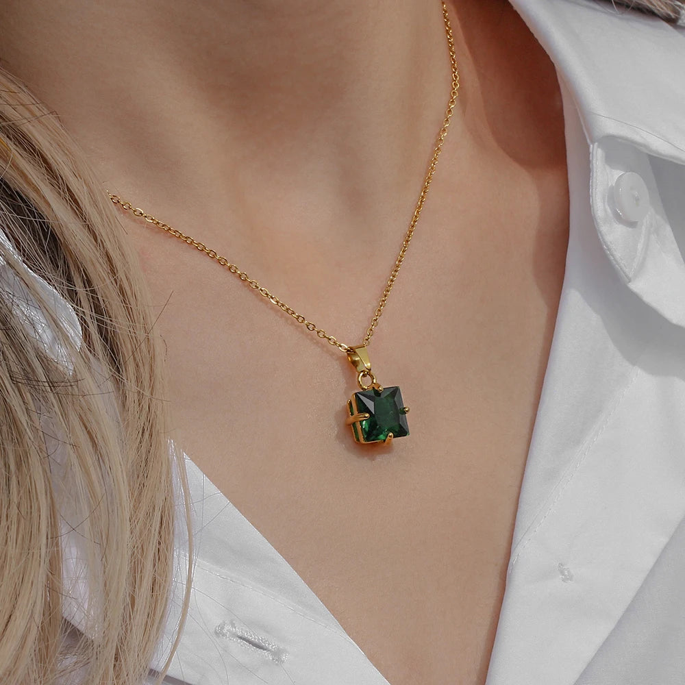 Precious Olivia Necklace