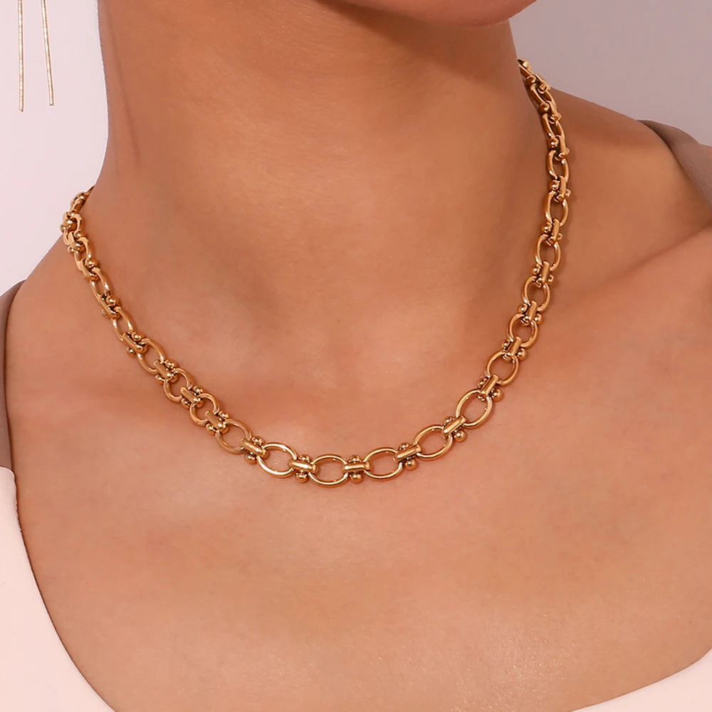 Estelle Necklace
