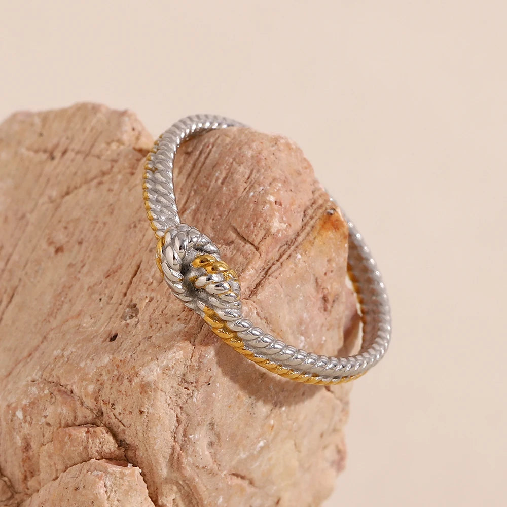Bague Twist Noa