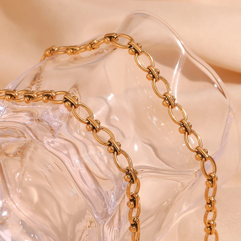 Estelle Necklace