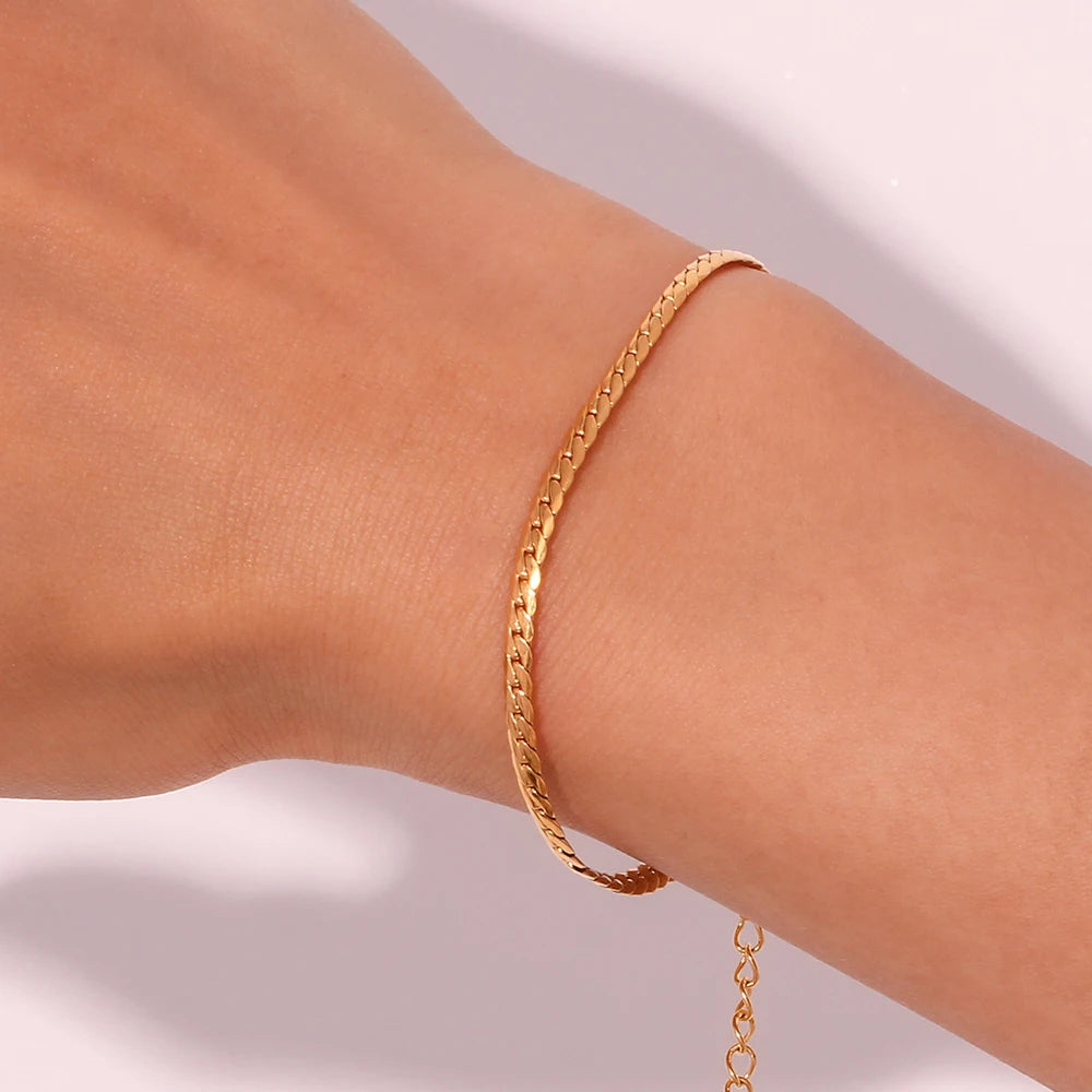 Lilly Bracelet