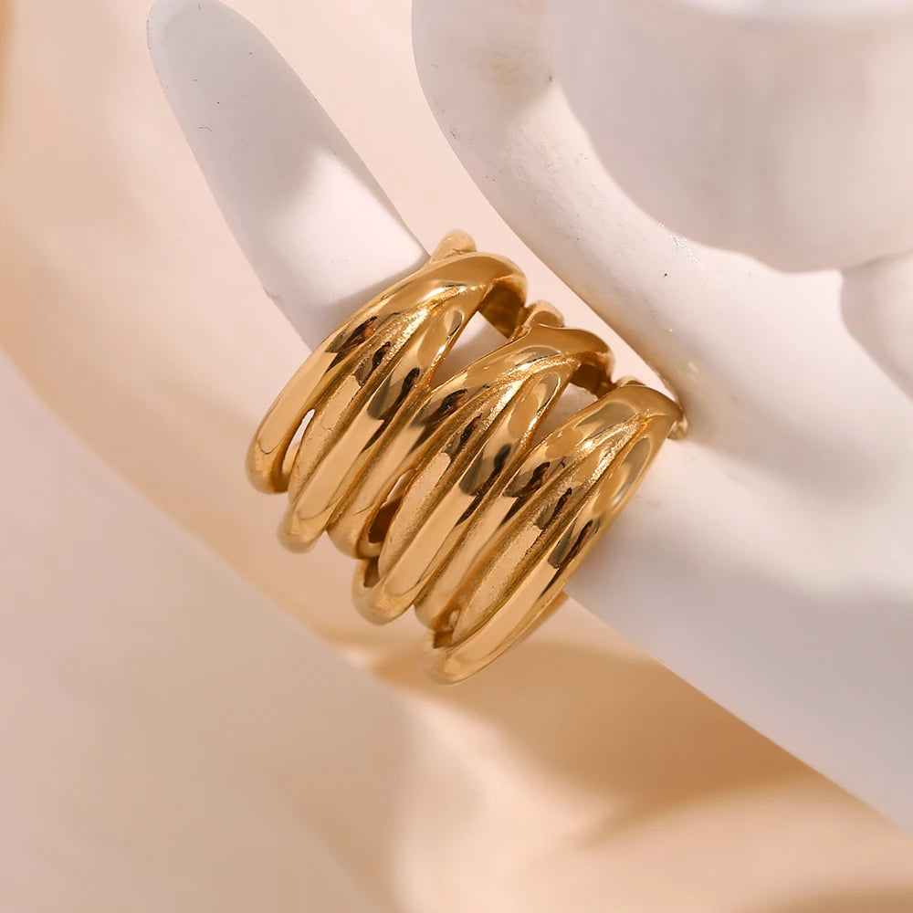 Fanny Ring