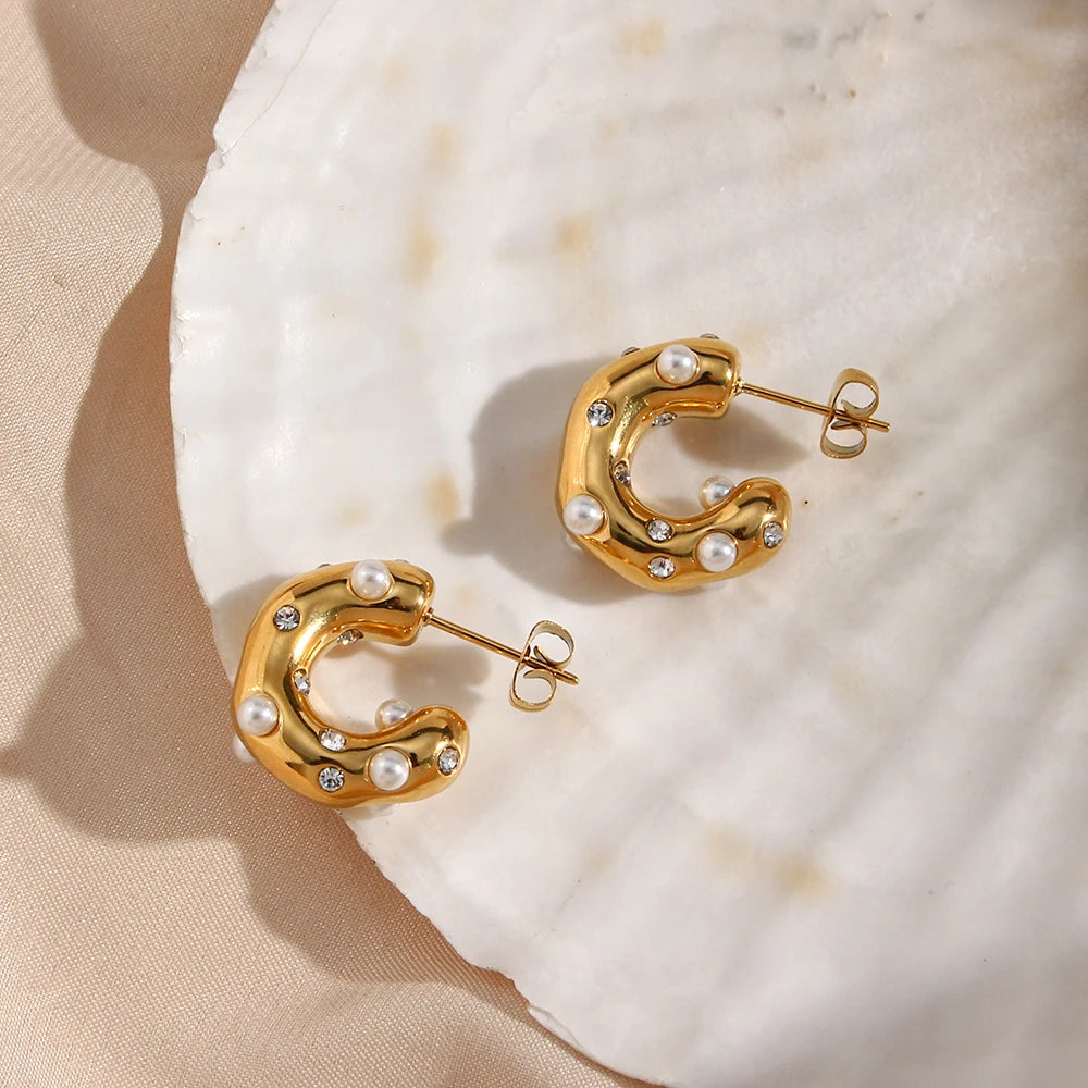 Célia pearl earrings