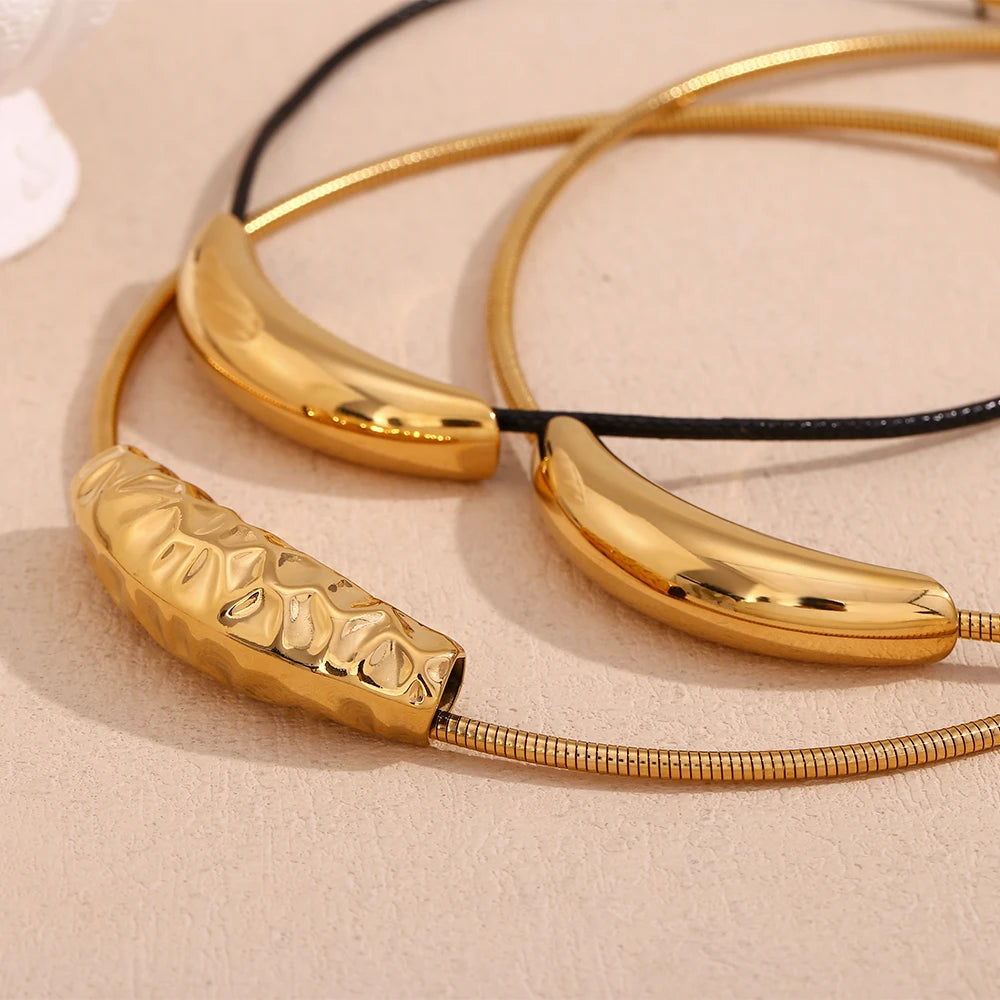 Paola necklace