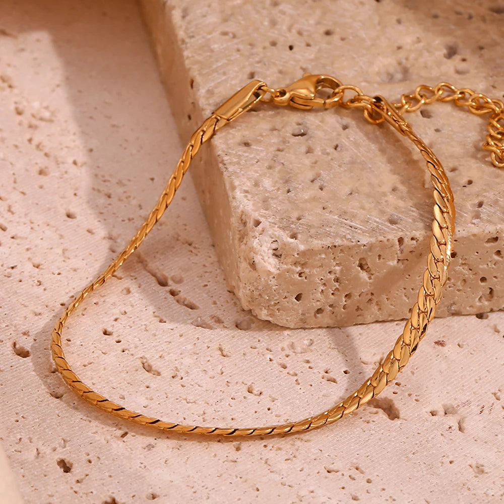 Lilly Bracelet