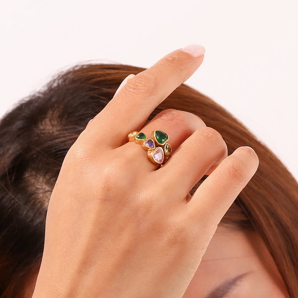 Lova Ring
