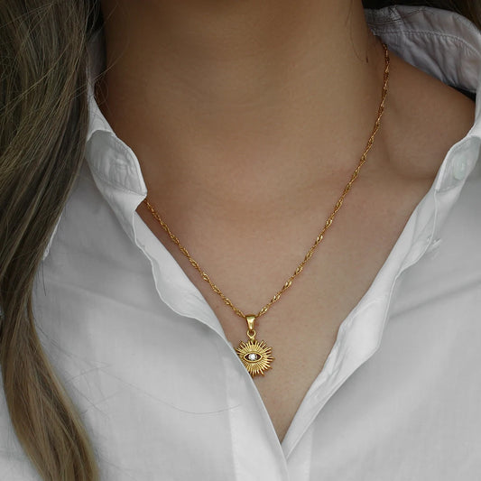 Solene Necklace