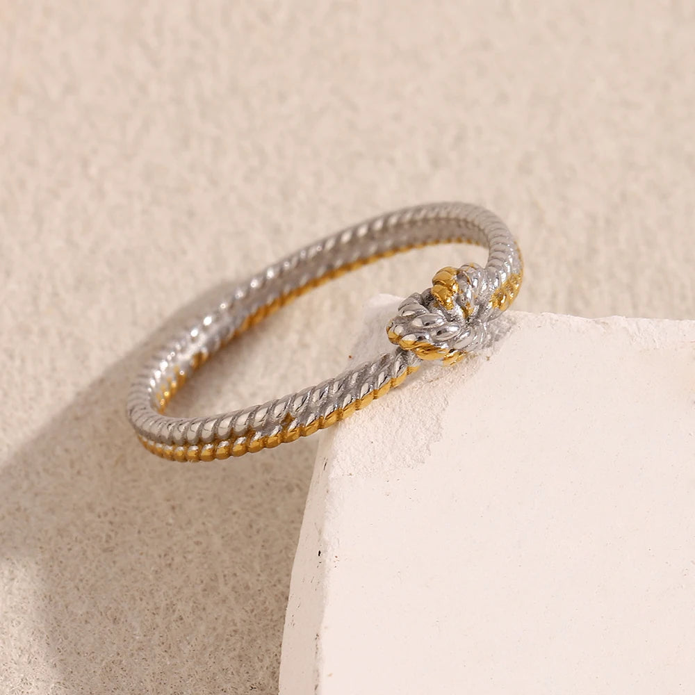 Bague Twist Noa