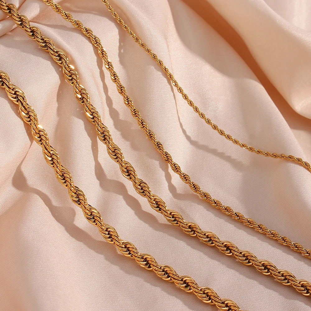 Amina Necklace