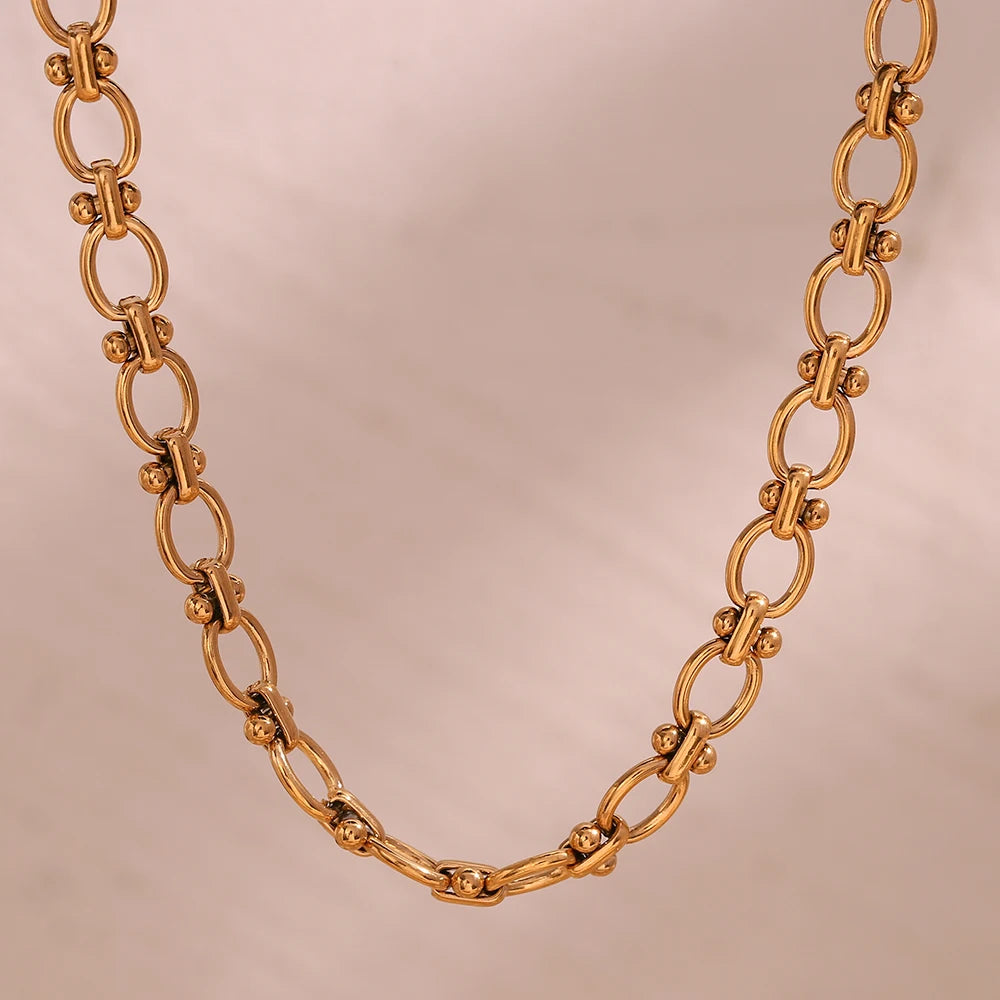 Estelle Necklace