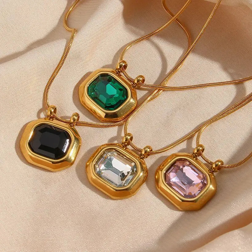 Precious Camilla Necklace