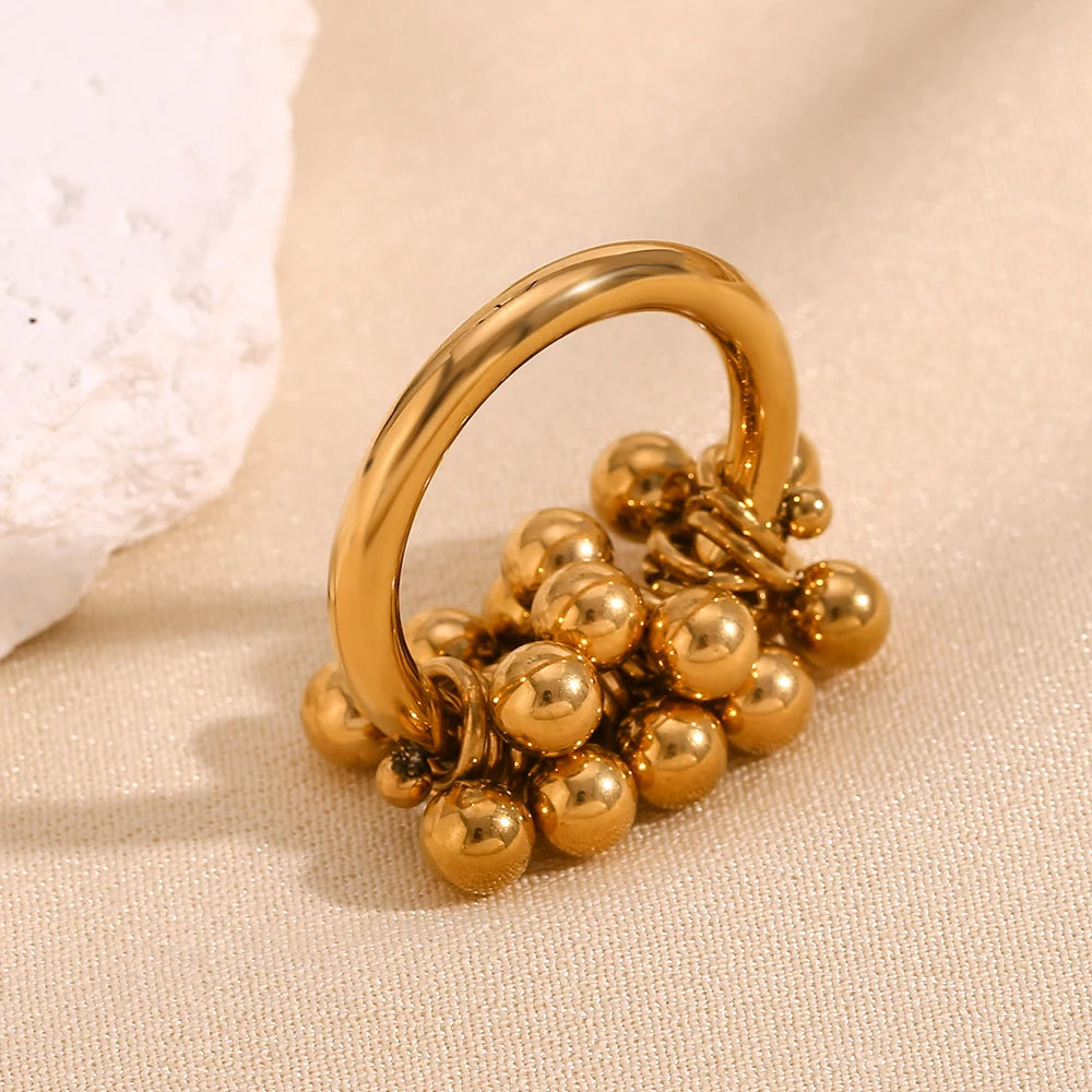 Caesaria Bubble Ring