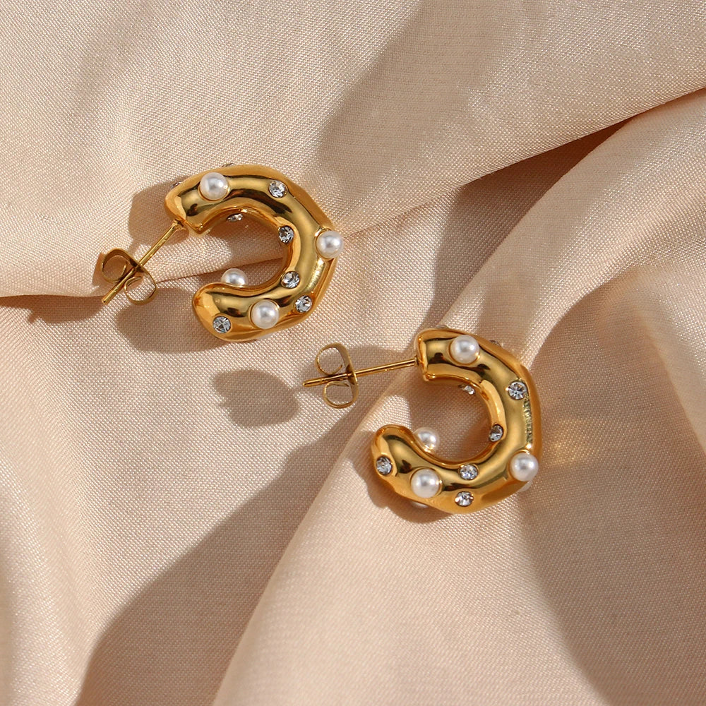 Célia pearl earrings