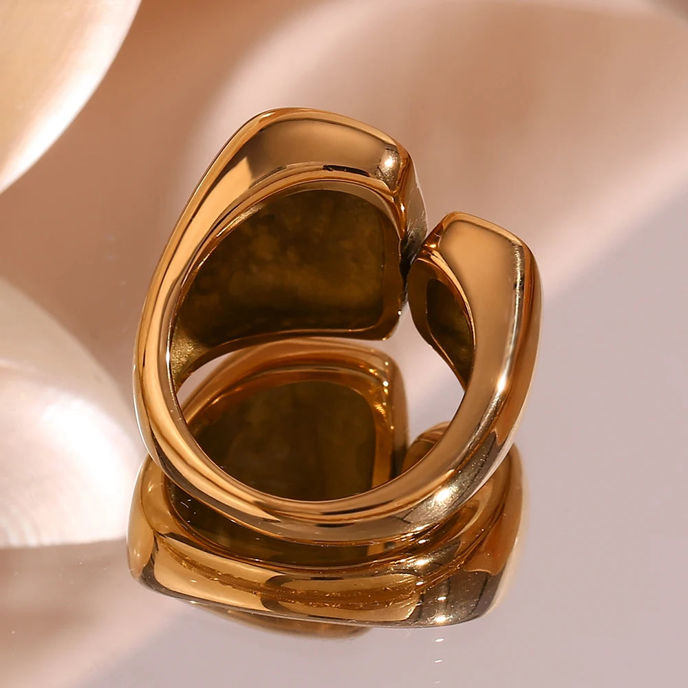 Lana Ring