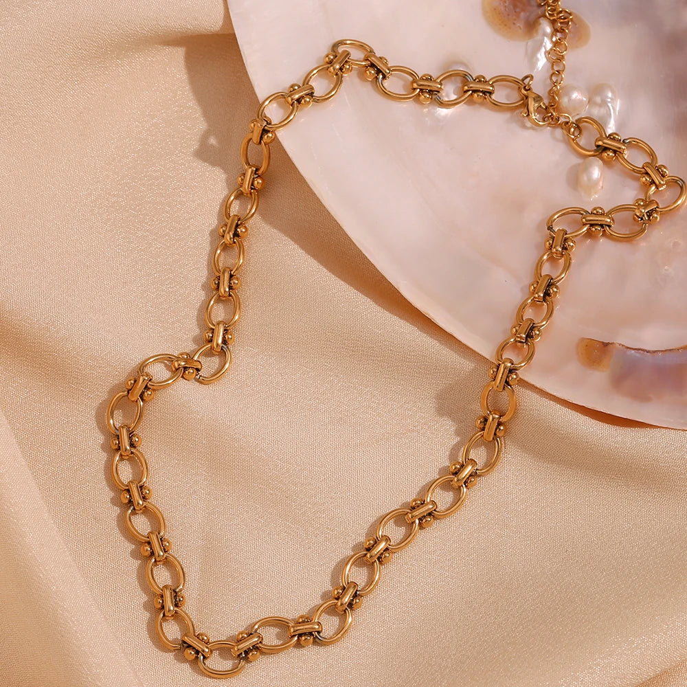 Estelle Necklace