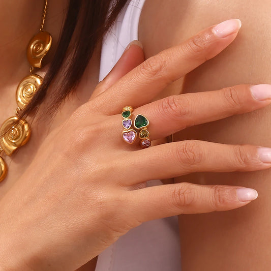 Lova Ring