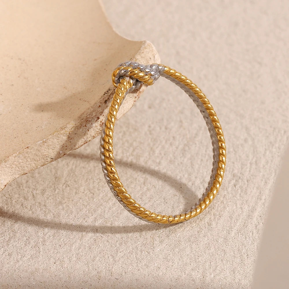 Bague Twist Noa