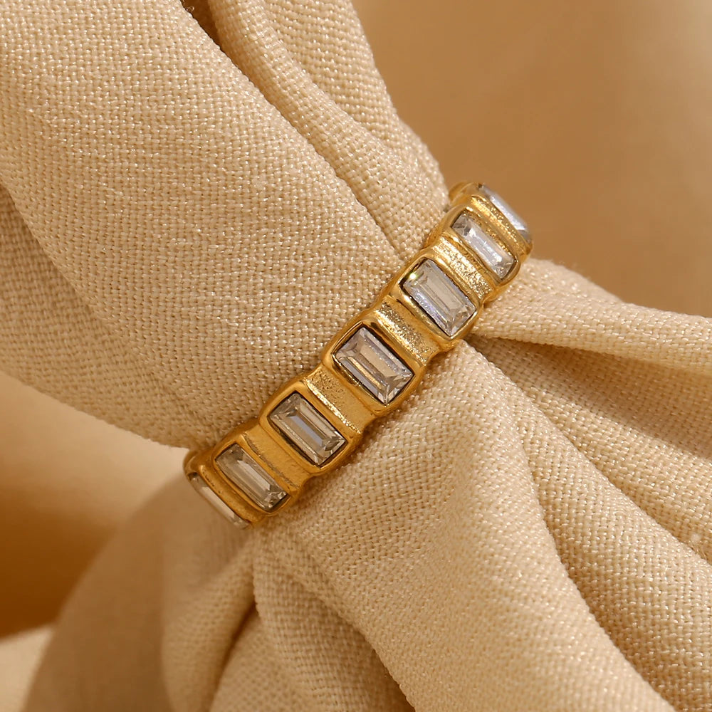 Momento Celestial Ring
